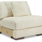 Lindyn Sectional