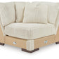 Lindyn Sectional