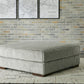 Lindyn Living Room Set