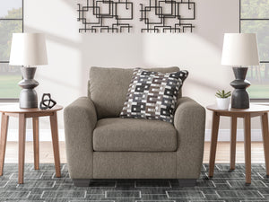 Triston-Peaks Oversized Chair