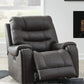Femley Recliner