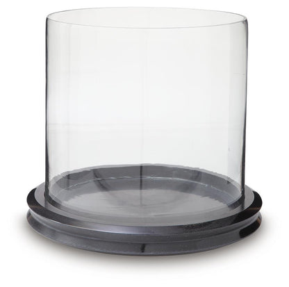 Saskia Candle Holder