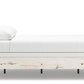 Lawroy Bed
