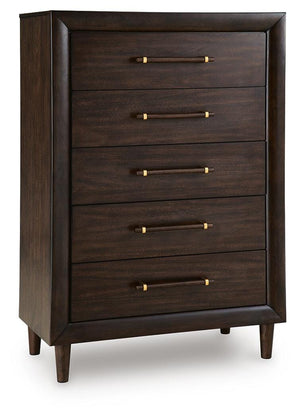 Dantenton Chest of Drawers