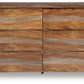 Dressonni Dresser