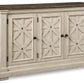 Bolanburg Dining Set