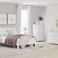 Hallityn Dresser