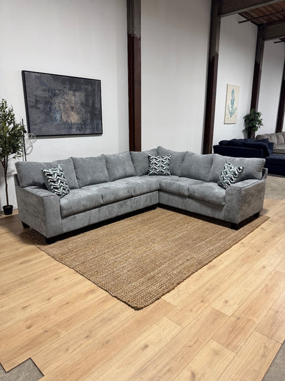 Ashton 2-Piece Sectional Sofa
