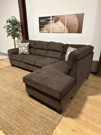 Bruce 2-Piece Sectional Sofa with Chaise